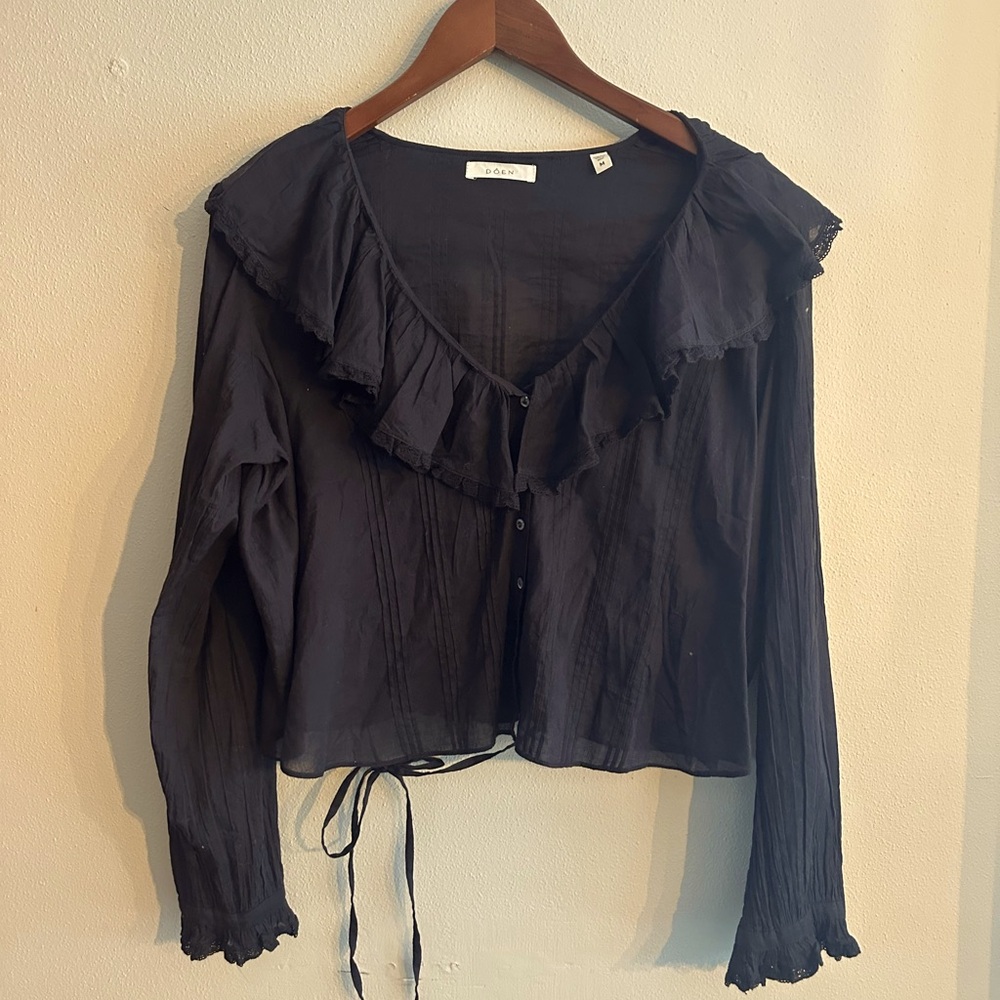 Doen Black Ruffled Cotton Button-Front Blouse